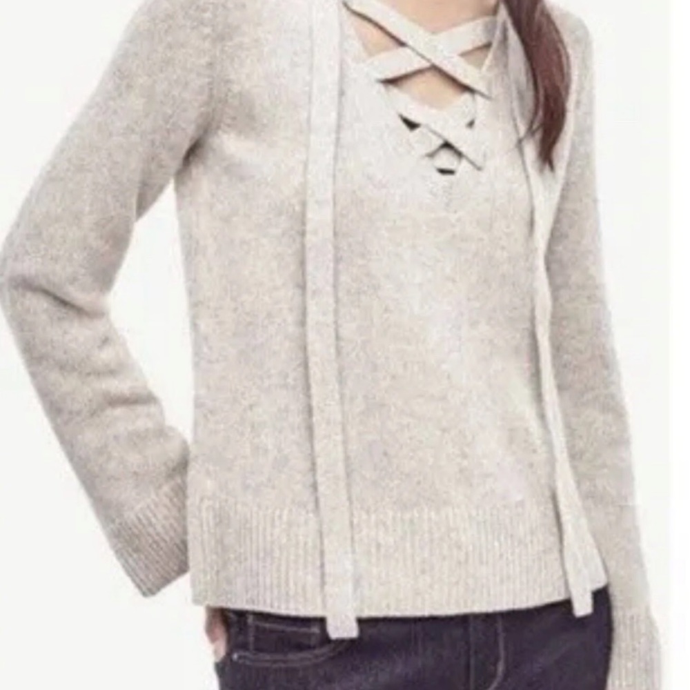 Ann Taylor soft wool/cashmere pale gray lace up sweater EUC Sz XS - Picture 2 of 8